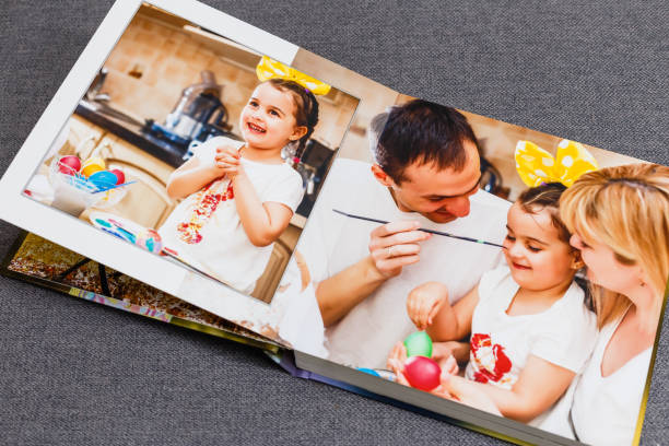 istock Family Photo Album, easter weekend 1277207503