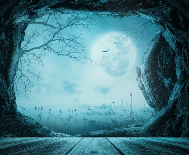conceito de halloween - cemetery halloween moon spooky - fotografias e filmes do acervo