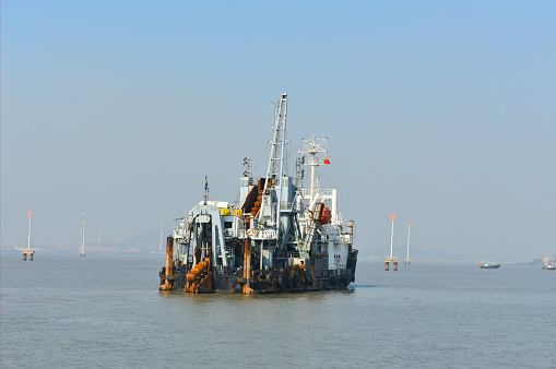A oil rig, extracting oil from the sea near Mumbai