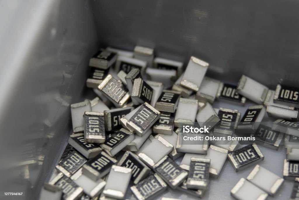 Microscopic Component Container Grey Scattered Microscopic Smt Surface Mount Chip Resistors Sorted In ...