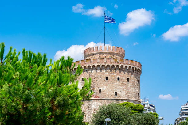 istock White tower on Thessaloniki embankment, Greece 1277607967