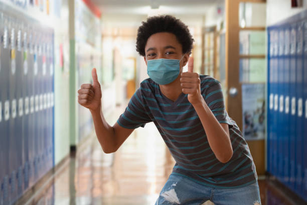 istock Student back to school wearing mask covid 19 1277628481