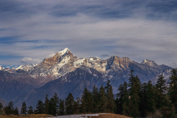 istock Himalayas as seen during the Kuari Pass Trek, India. 1277723092