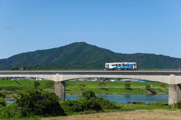 río shimanto - shikoku fotografías e imágenes de stock