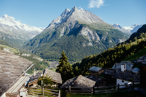 Mountain peaks and chalets in Val d'Hérens in Valais, Switzerland