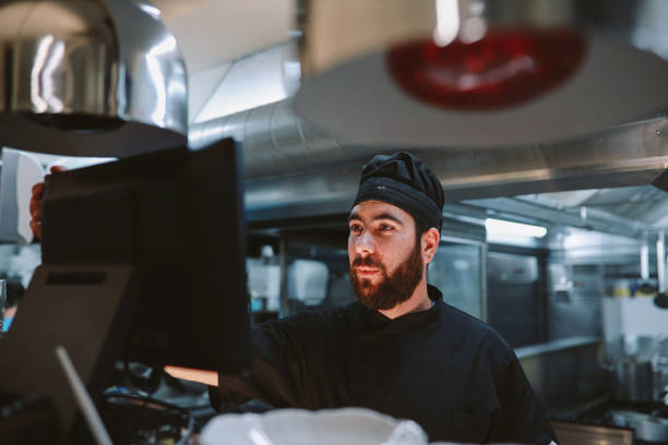 Cook receiving orders online