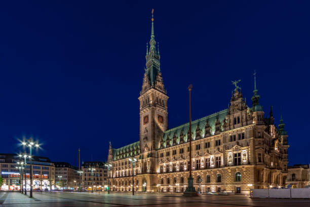 istock City Hall Hamburg at night 1277834165