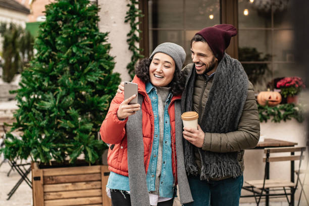 istock Couple traveling during holidays 1277841964