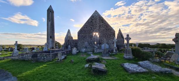 istock Old Church & Cemetery 1277911473