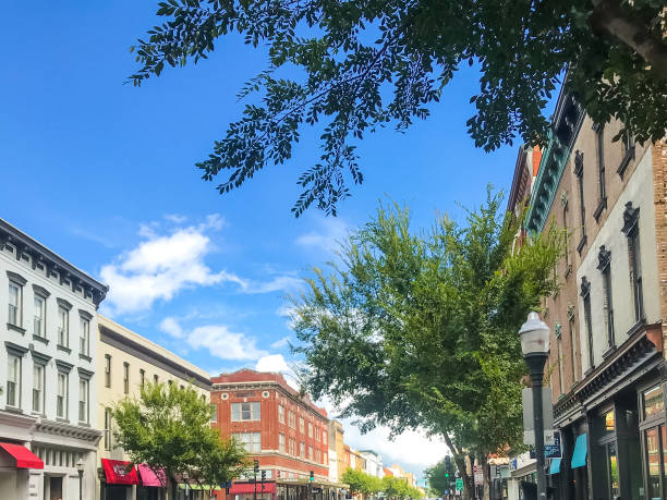 istock Architecture of Savannah, Georgia 1277939018