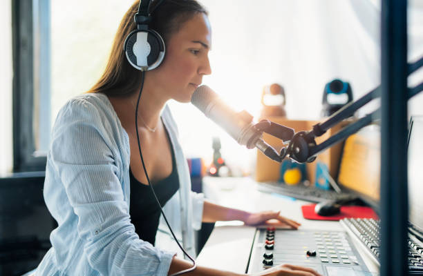 istock Podcast Talk Show Streaming Online 1278018518
