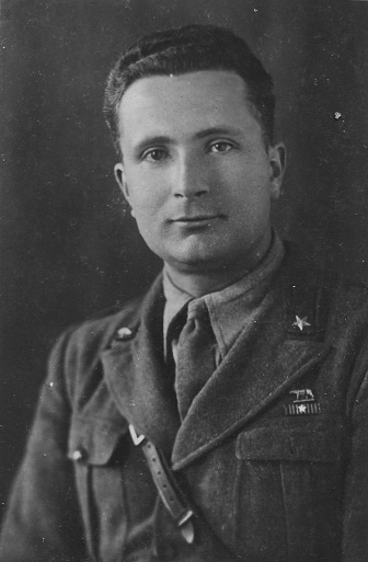 1930s 1940s 1950s outdoor shot of a young elegant military dressed italian man