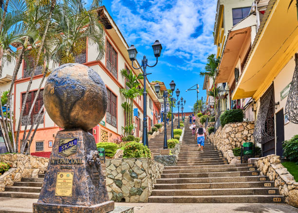 Las Penas Guayaquil Ecuador punto di riferimento strada collinare santa Anna - foto stock