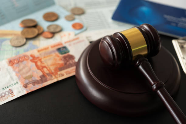 gavel judge with ruble money - employment issues law gavel legal system imagens e fotografias de stock