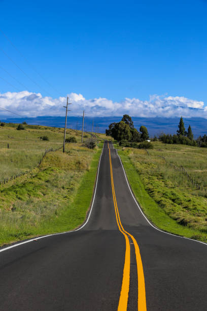 istock The most beautiful country road, Saddle Road 1278231732