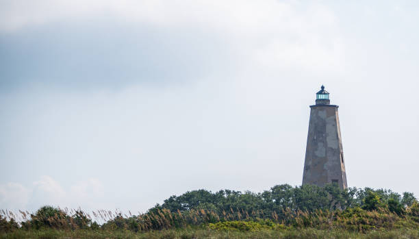 istock Lighthouse on the Water 1278321225