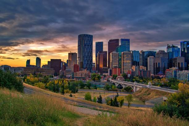istock Cloudy Sunrise Over Downtown Calgary In The Fall 1278325672