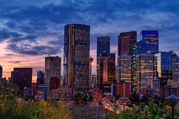 istock Cloudy Sunrise Over Downtown Calgary In The Fall 1278325856