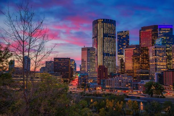 istock Cloudy Sunrise Over Downtown Calgary In The Fall 1278326405