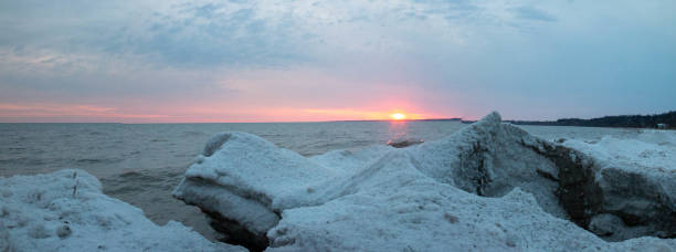 istock Port Stanley Sunset in Winter 1278328414