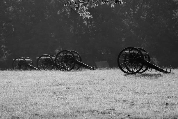 istock Civil War cannons lined up on the battlefield 1278341754