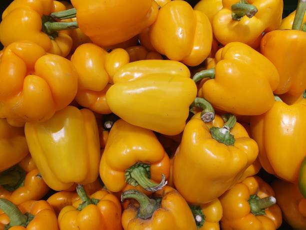 istock fresh yellow sweet peppers 1278393425