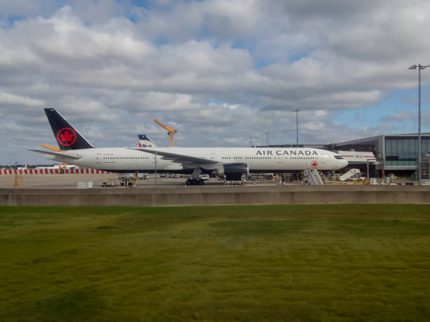 런던 히드로 공항의 에어캐나다 항공기 - terminal 5 heathrow airport 뉴스 사진 이미지