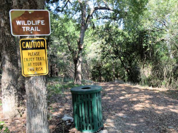 istock Wildlife Hiking Trail Signs 1278506609
