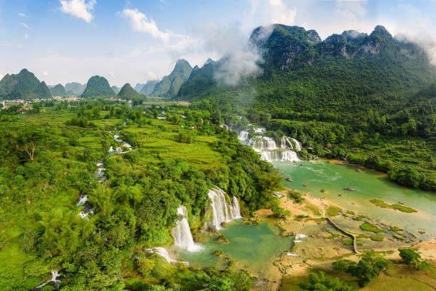 istock Ban Gioc Waterfall Thac Ban Gioc Cao Bang 1278578483