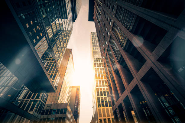 istock Office skysrapers in the sun 1278582829