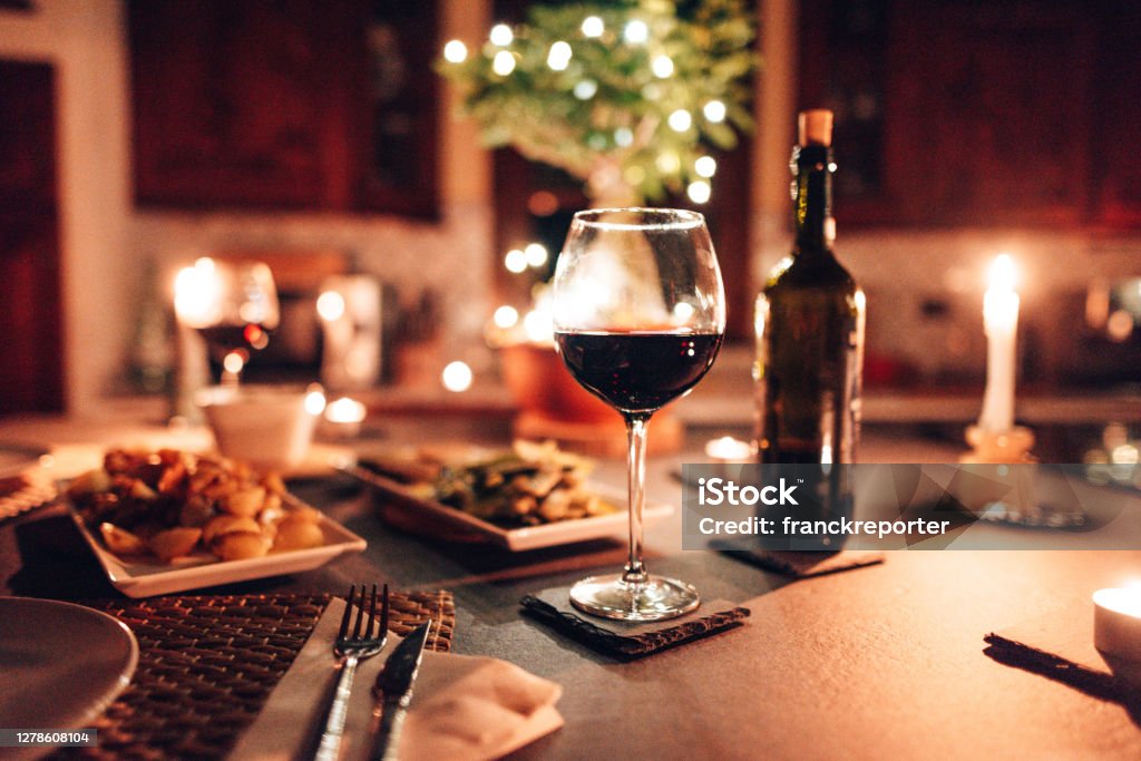 table set up for dinner Restaurant Stock Photo