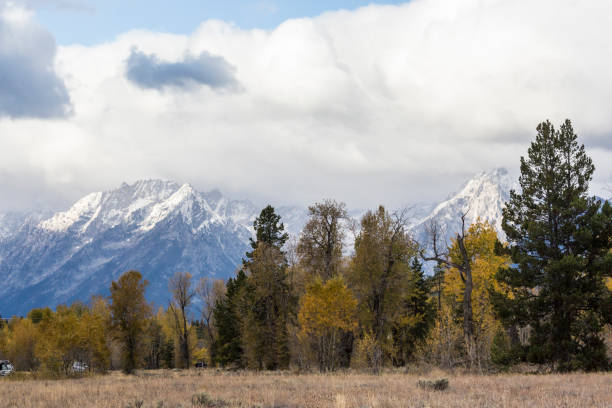 istock Grand Teton Mountains in the Fall 1278623358
