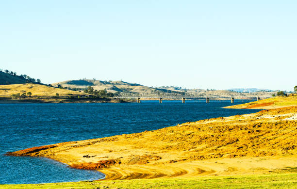 istock Hume Weir, New South Wales, Australia 1278677953