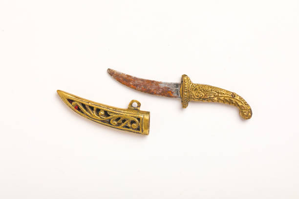 istock small old vintage knife on white background 1278716987
