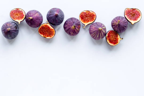istock Flat lay of figs on a kitchen table, top view 1278773126