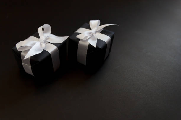 istock Mock-up online sales day with black paper background 1278802444