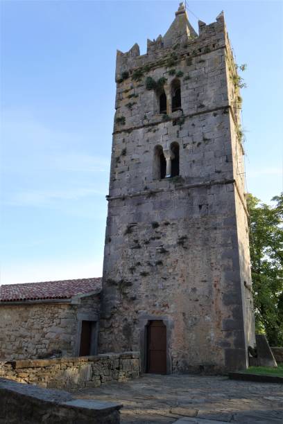 istock Village of Hum 1278813370