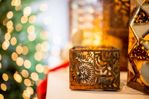 Christmas Decorations in Craftsman Bungalow House