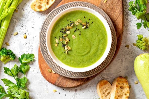 istock Green vegetable creamy soup 1278838250