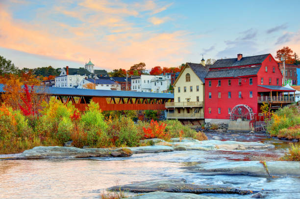 Littleton, New Hampshire Littleton, New Hampshire is a vibrant community located in the White Mountains near the Vermont border. white mountains new hampshire stock pictures, royalty-free photos & images