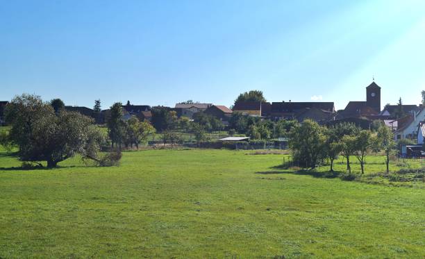 panorama d’althüttendorf, schorfheide - schorfheide photos et images de collection