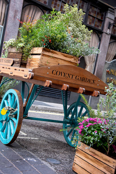 istock Covent Garden Market Cart 1278851966