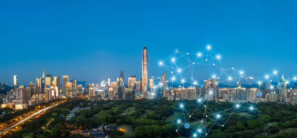 el horizonte de la ciudad de shenzhen y el concepto de red 5g - downtown core fotografías e imágenes de stock