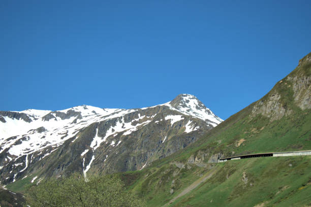 istock Switzerlands fascinating mountain panorama 21.5.2020 1279025021