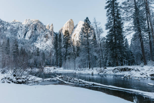 istock Quiet winter morning at Merced River 1279065342