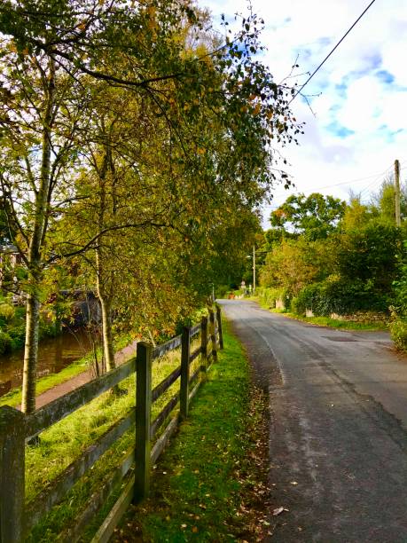 istock UK Canal in Autumn 1279138634