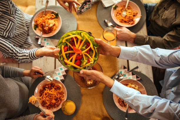 istock Food is connecting people 1279154529
