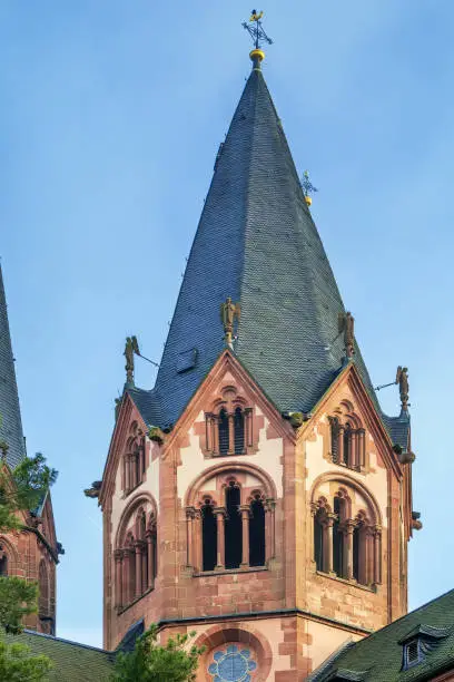 Church On St. Mary, Gelnhausen, Germany.  It shows both Romanesque and Gothic architecture elements