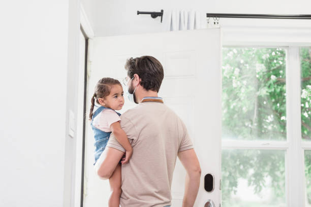 istock Dad and daughter leave home for an outing 1279186462