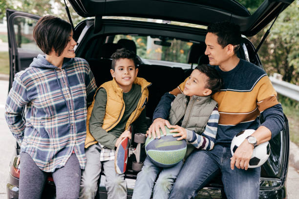 istock road trip and family adventures 1279190071
